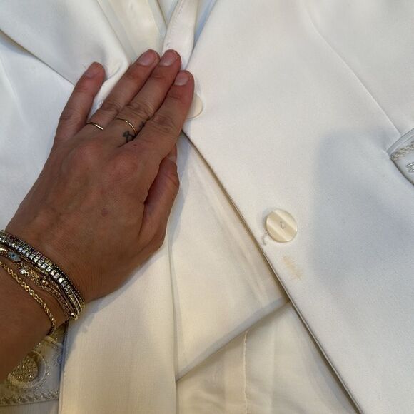 Oscar de la Renta White vintage suit - Picture 8 of 17